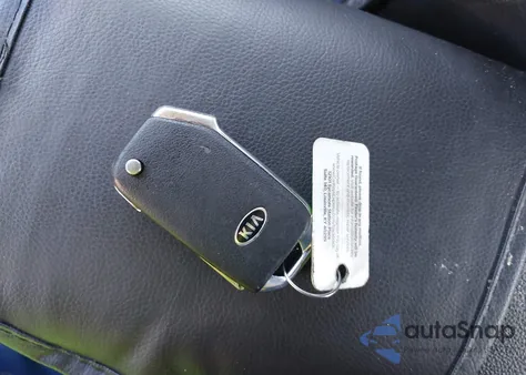 2020 Kia Forte Lxs z USA, uszkodzony, nr VIN 3KPF24AD7LE203220